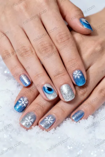 Round Nail Design #743 Image