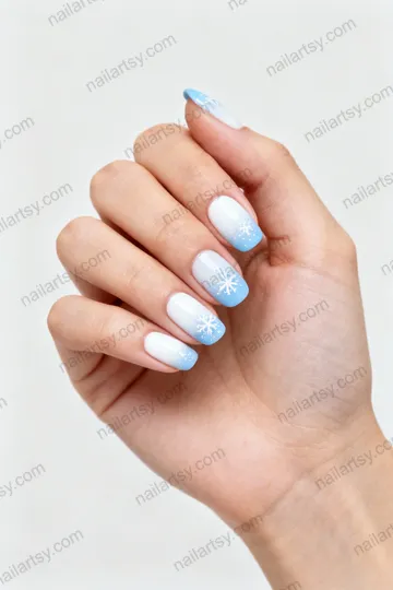 Round Nail Design #594 Image