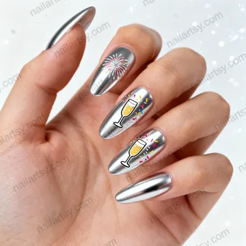 Silver Nail Design #489 Image
