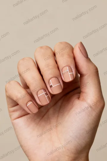 Round Nail Design #588 Image