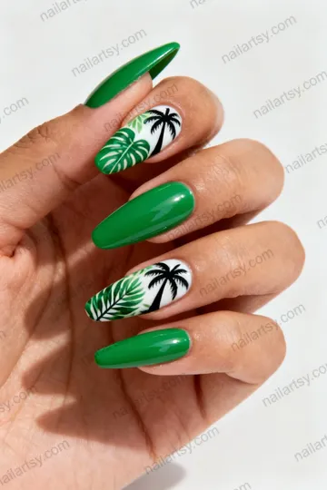 Round Nail Design #586 Image