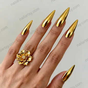 Gold Nail Design #397 Image