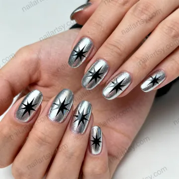 Silver Nail Design #553 Image